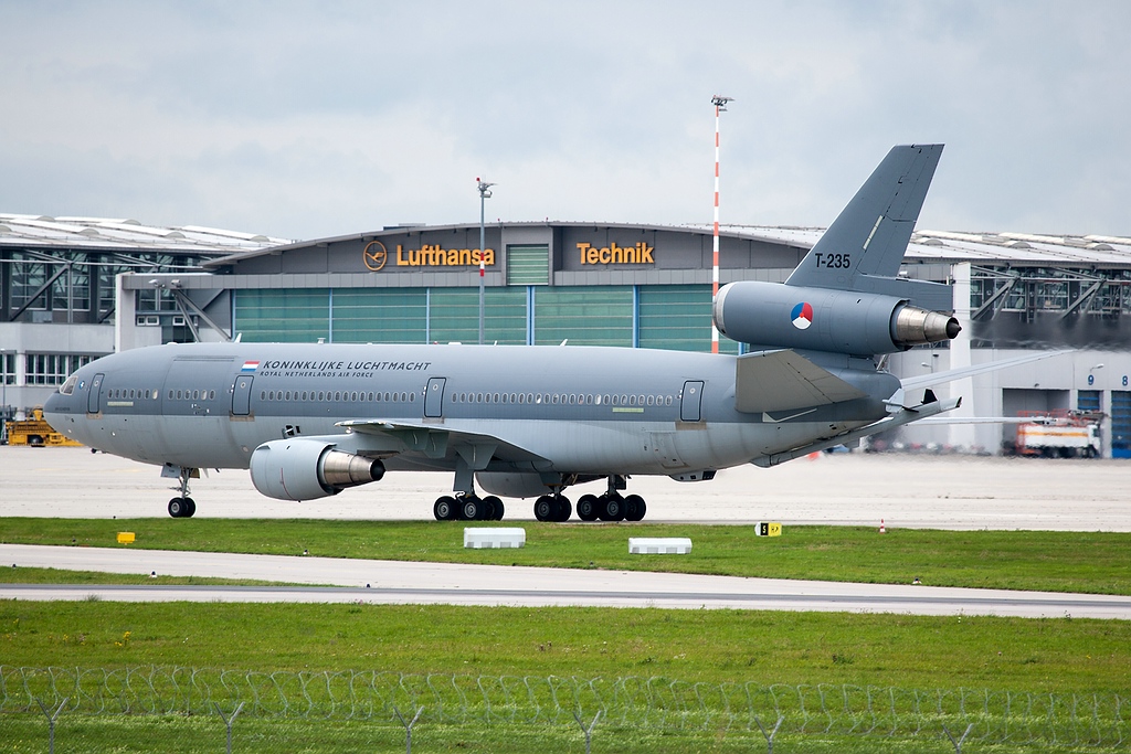 comp_WF8N4971__T-235.jpg