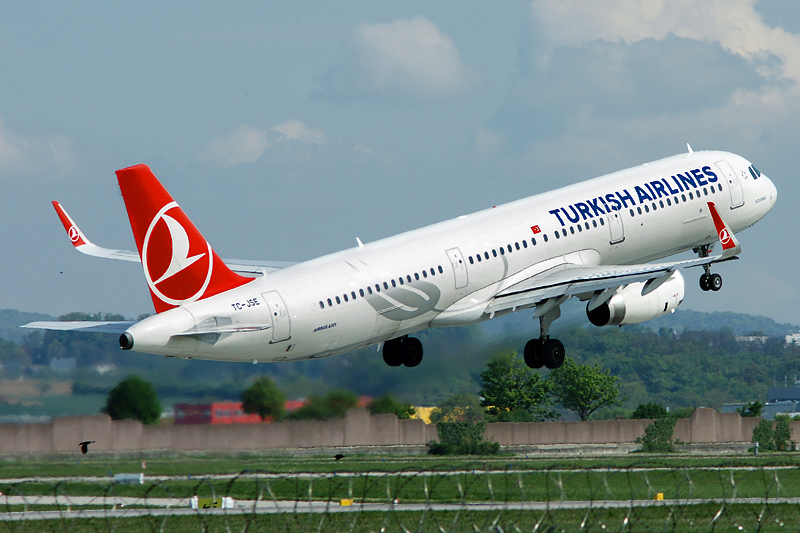 Turkish Airlines, A-321, TC-JSE