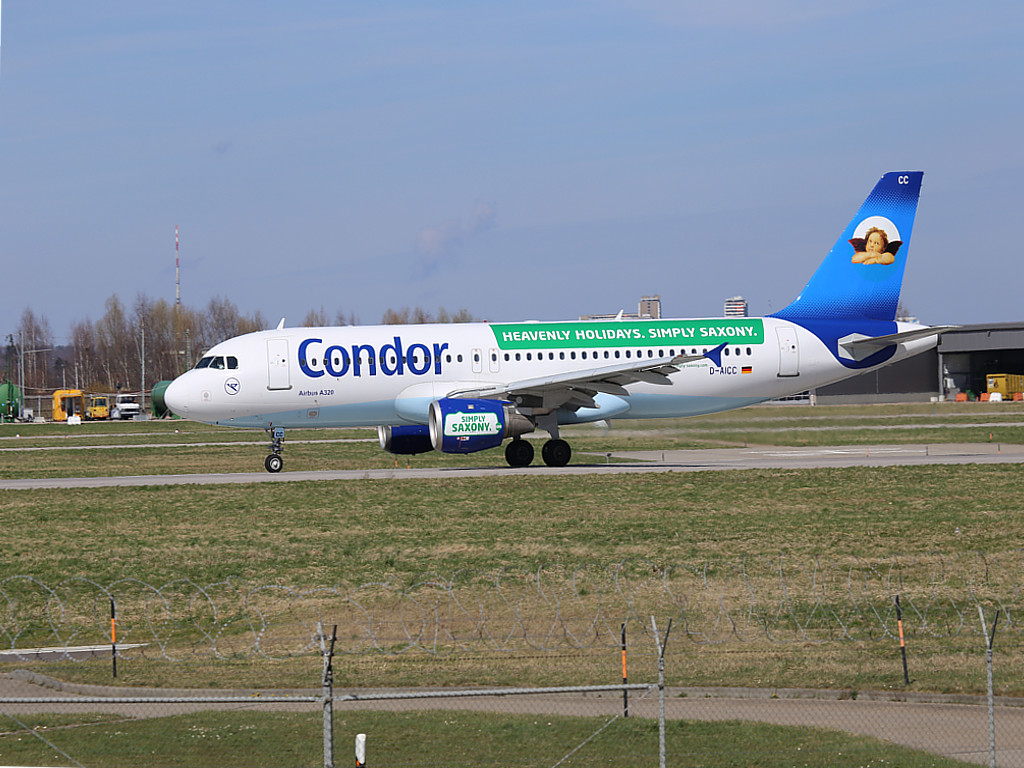 D-AICC A320-212
