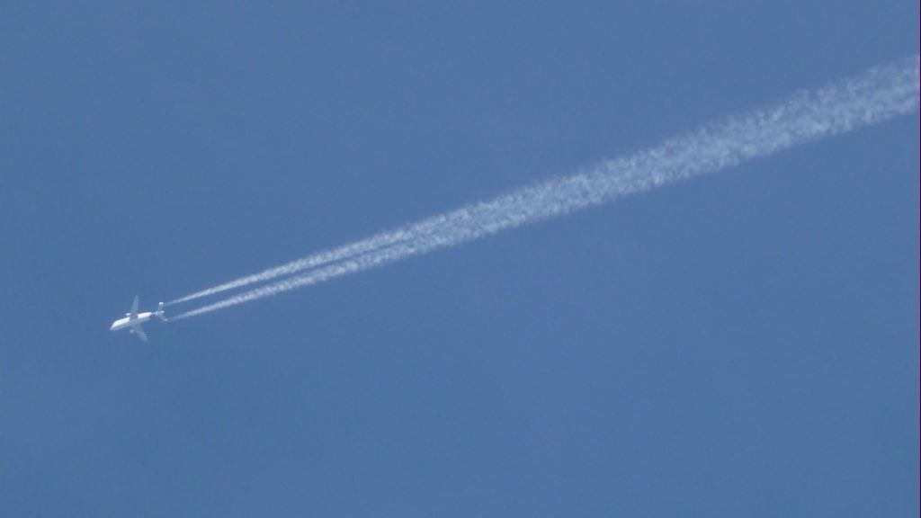 F-GSTB A300-600STF auf dem Weg von TLS nach XFW