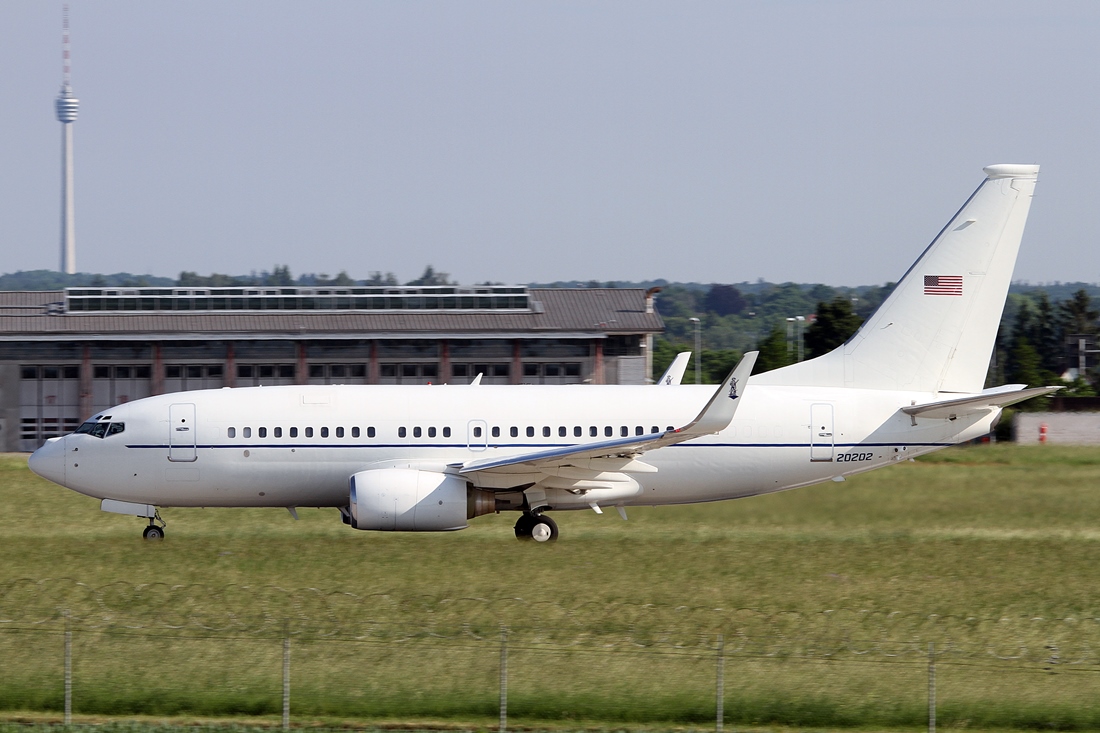 USA - Air Force  Boeing C-40C Clipper 02-0202