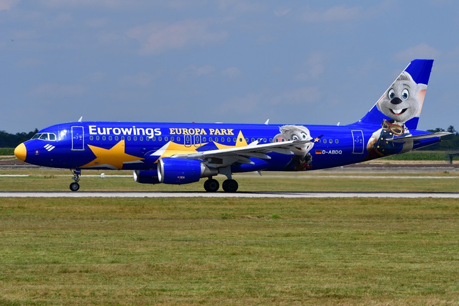 D-ABDQ.jpg (727.72 KiB) 6769 mal betrachtet D-ABDQ.jpg