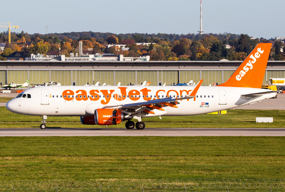 IMG_5351-2.jpg (737.66 KiB) 8147 mal betrachtet easyJet Europe / OE-IJZ / Airbus A320-214