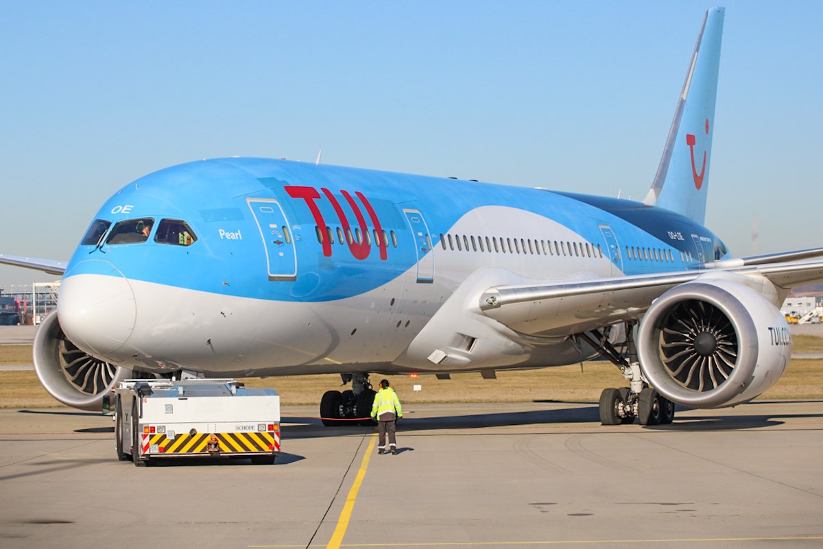 Tui 788 "Pearl"
