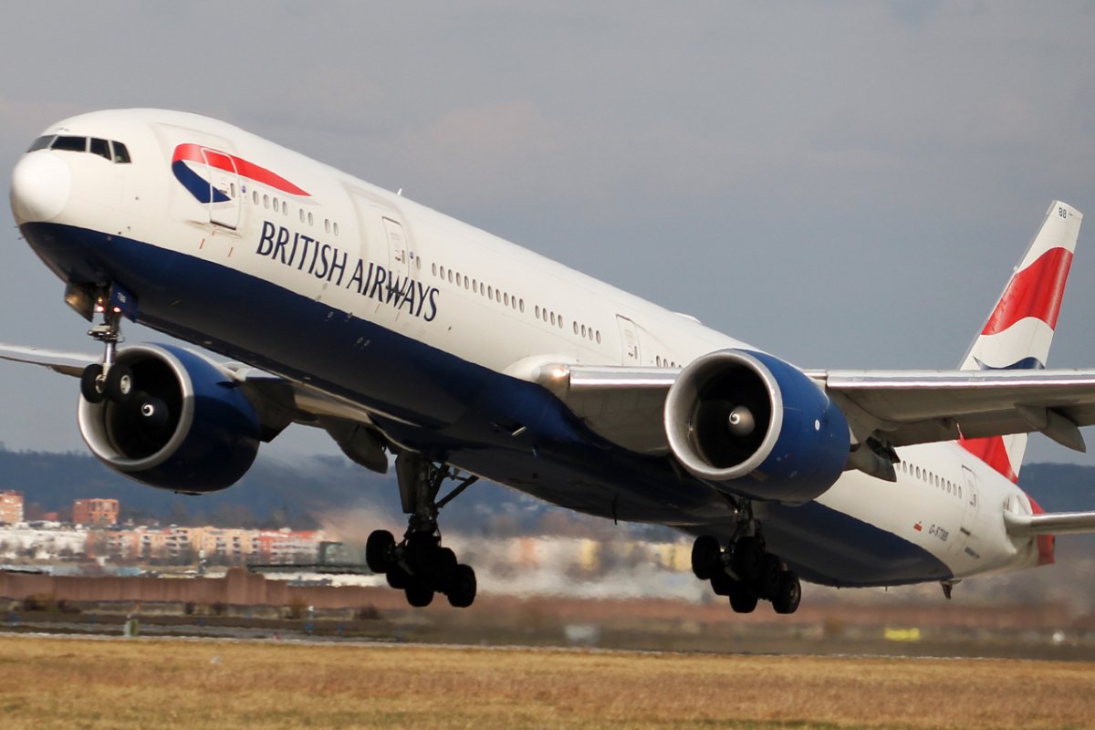10.3.2021_Britishairways_G-STBB_B777-300ER__ (2).jpg