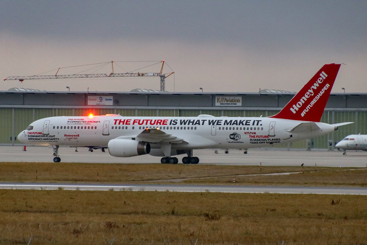 N757HW