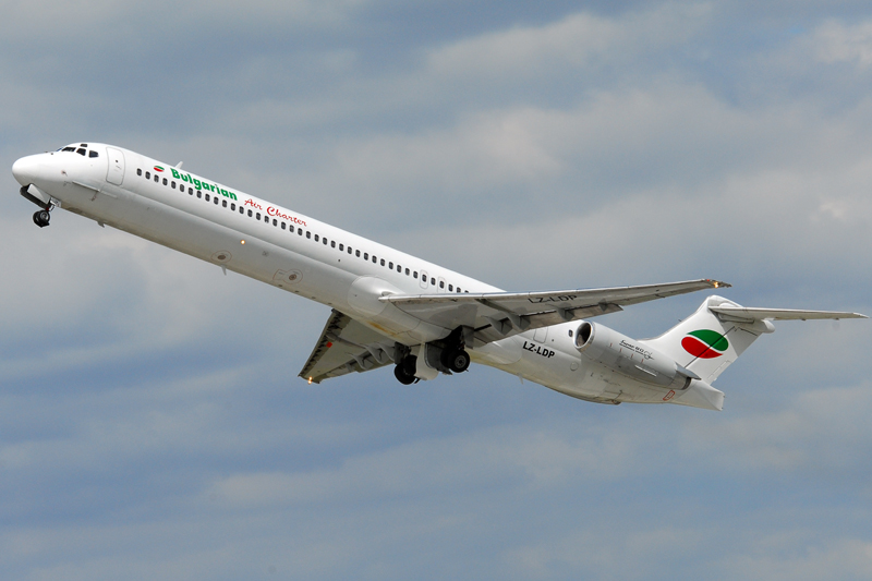 MD-82