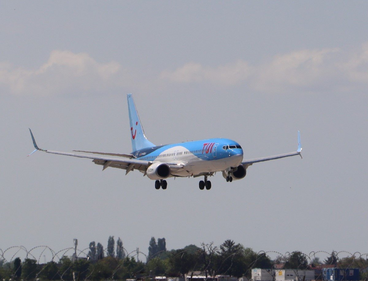 TUI 738 Anflug 07.JPG