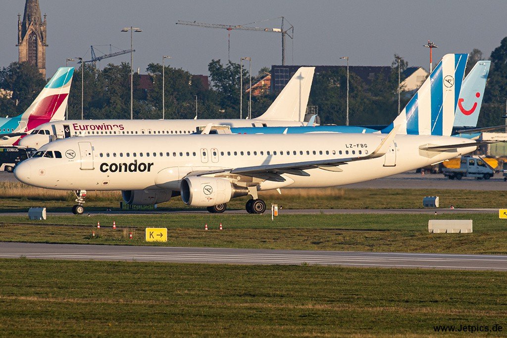 LZ-FBG300622.jpg