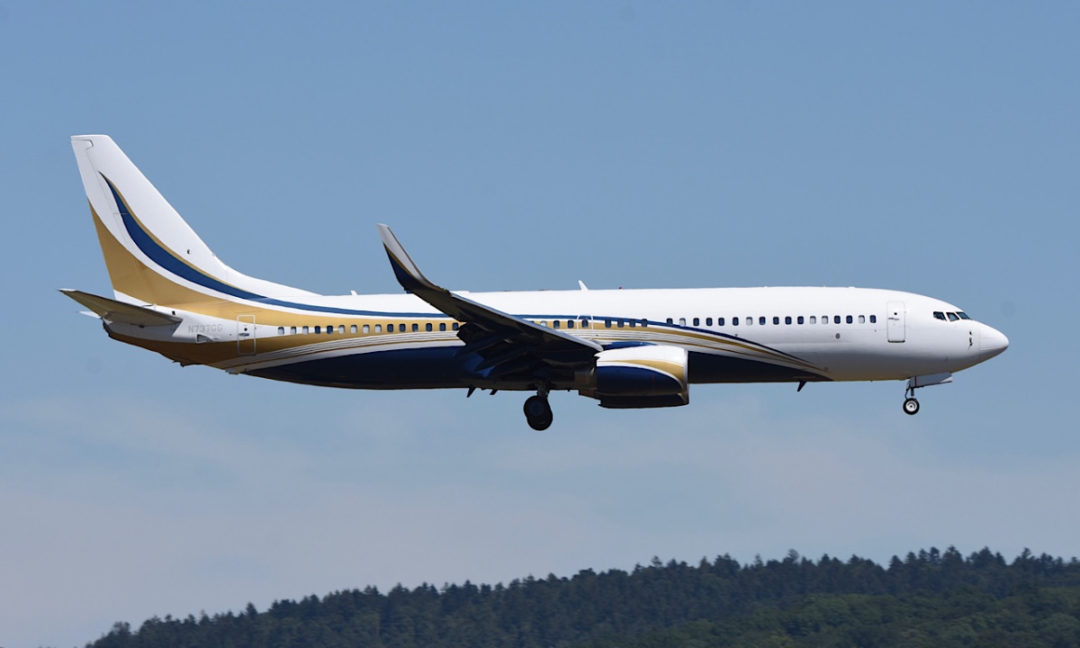 Jet Stream Aviation / N737GG / 737-8KT