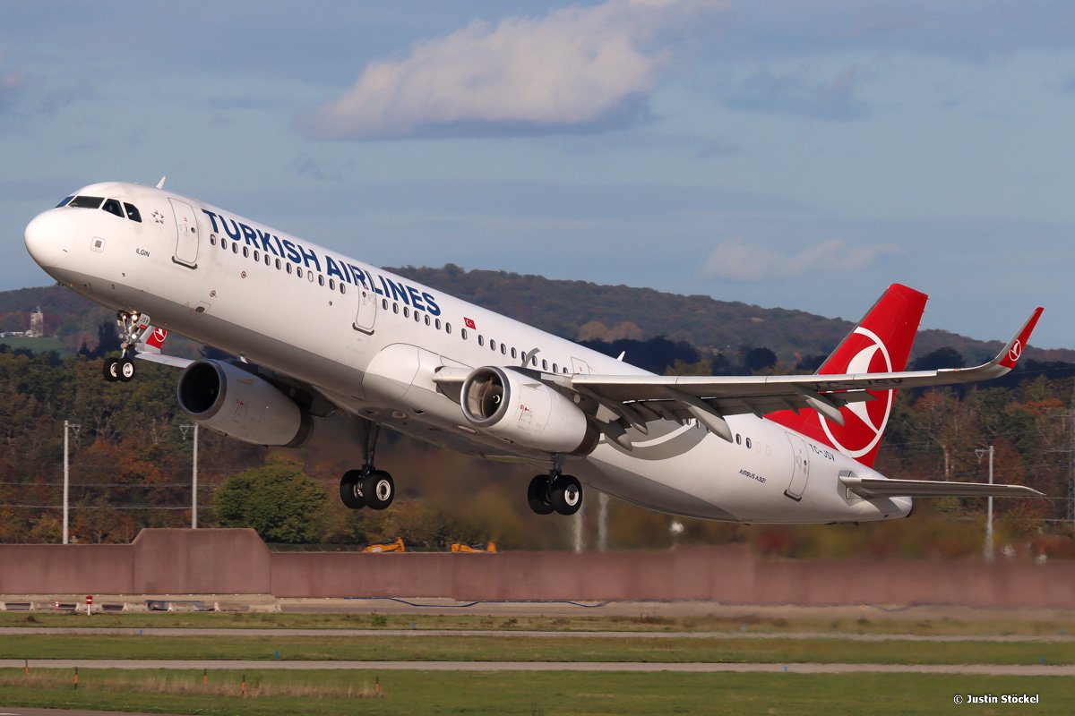 TC-JSV.jpg