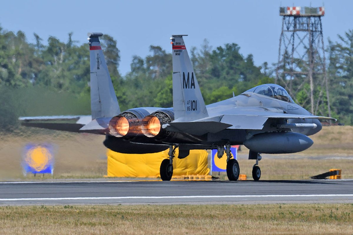 85-0101.jpg
