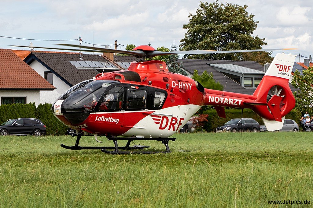 D-HYYY290723d.jpg