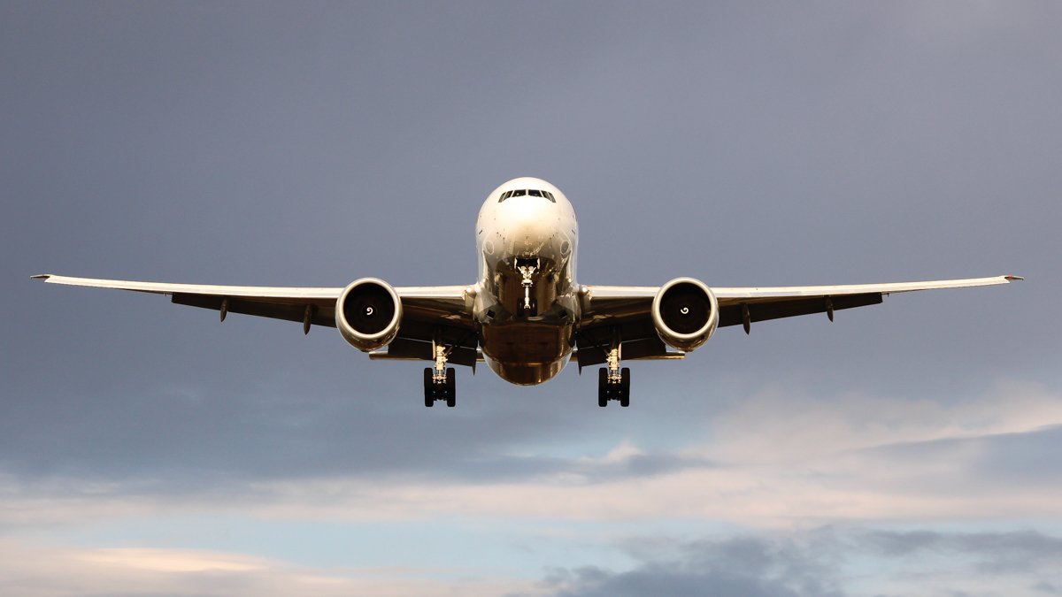 D-AALB FRA.jpg