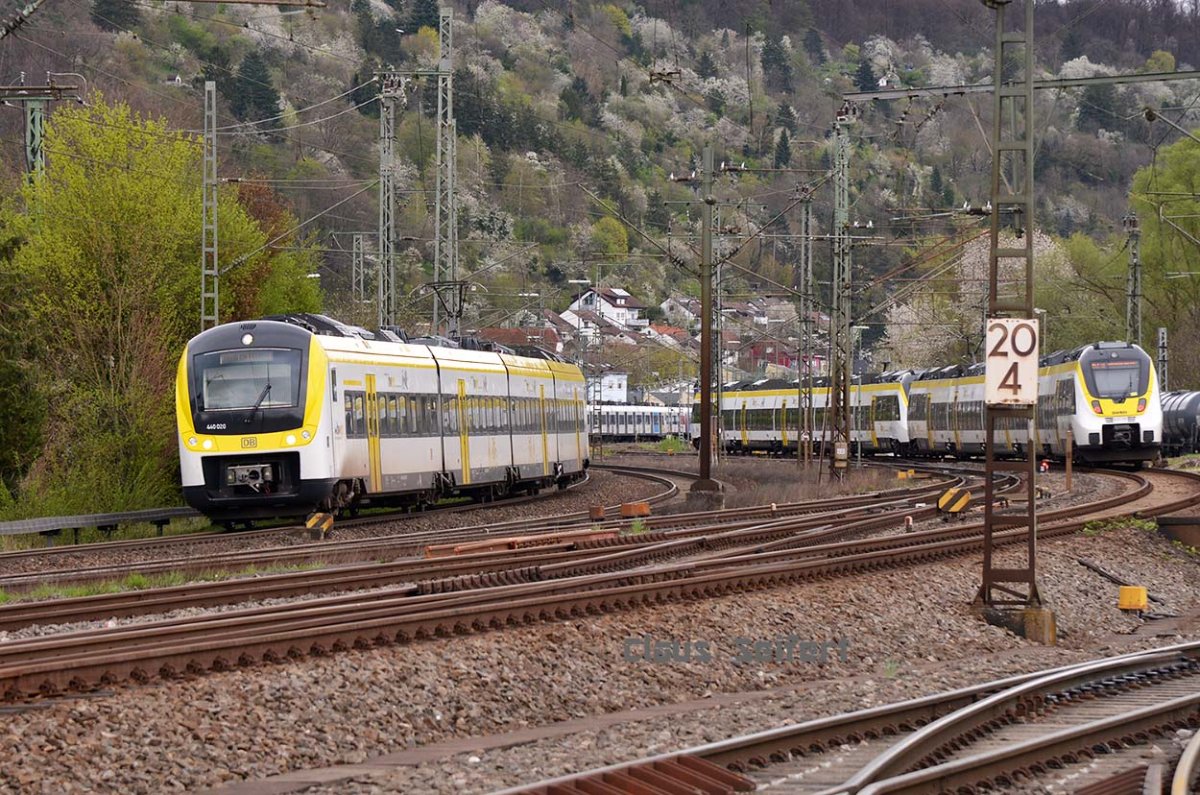 440 020-6 440 520-5.jpg
