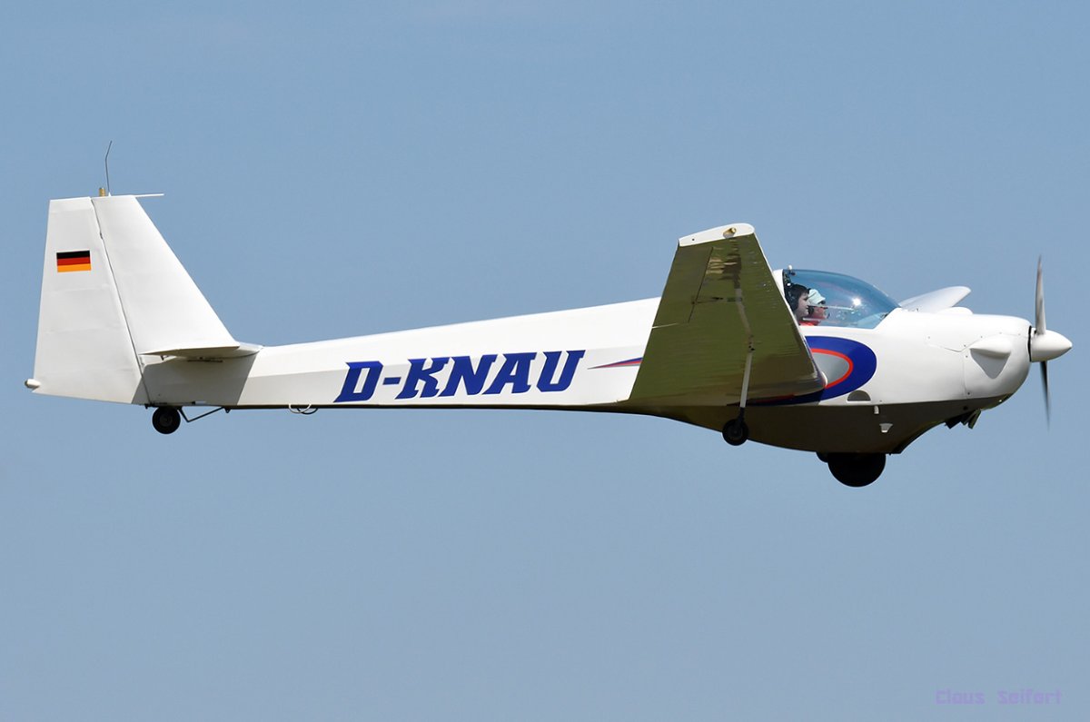 D-KNAU.jpg