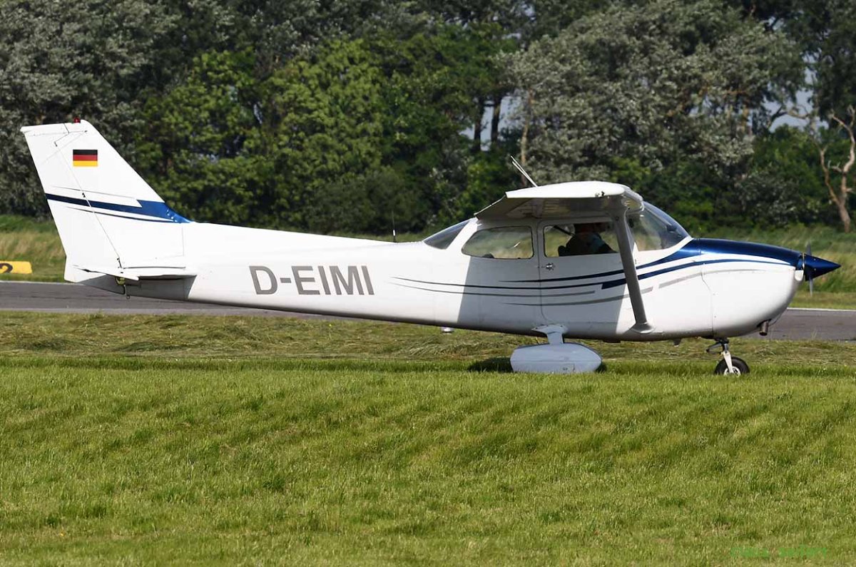 D-EIMI.jpg