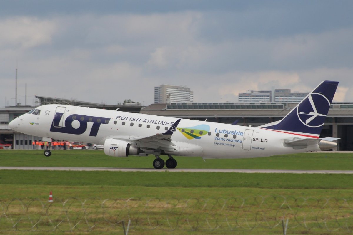 SP-LIC              Embraer ERJ-175STD        LOT Polish Airlines
