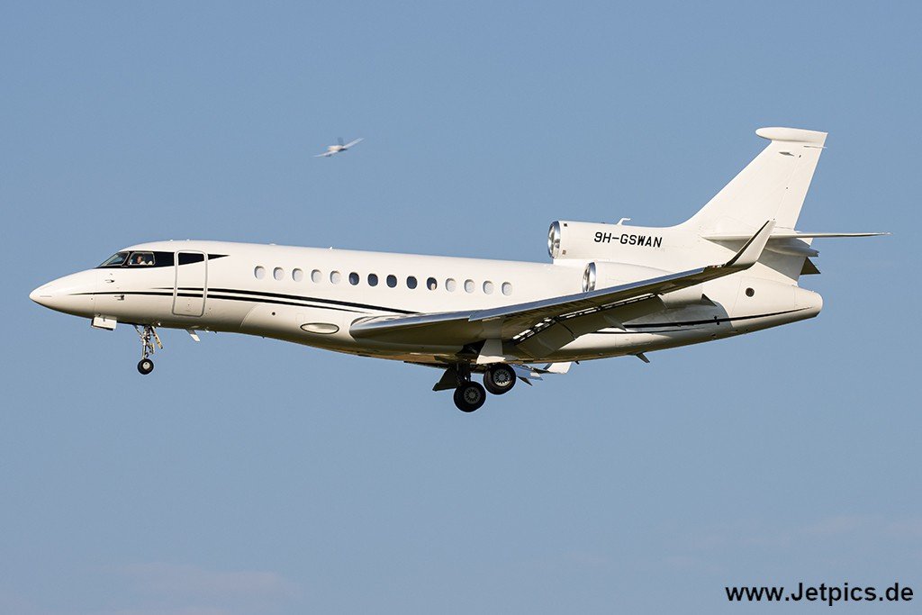 9H-GSWAN300724.jpg
