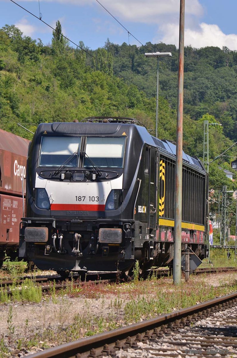 187 103-7.jpg