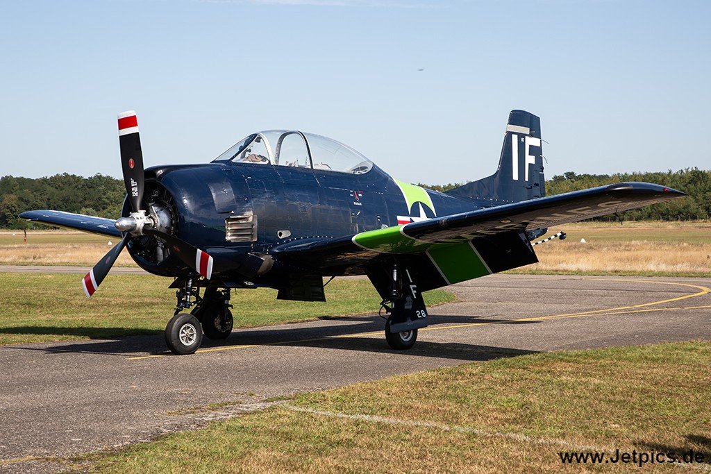 F-AZHN070924a.jpg
