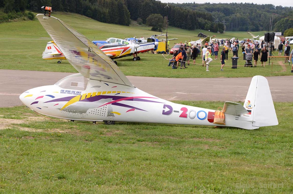 D-2005.jpg