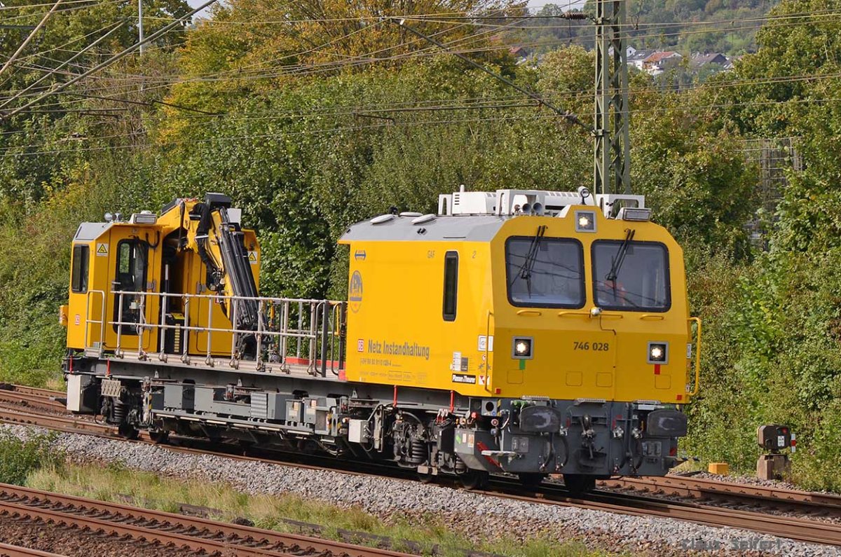 9110 028-4.jpg