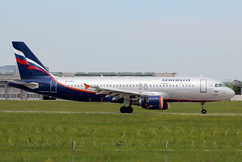 VP-BKX  Airbus A320-214  Aeroflot.JPG