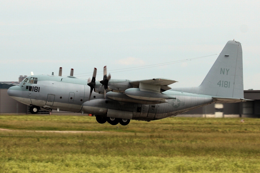 164181 Lockheed KC-130T Hercules US Marine Corps (USMC).JPG