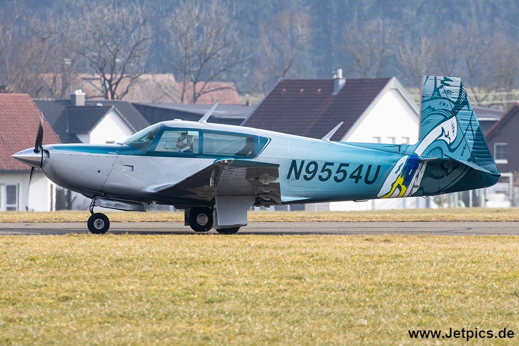 N9554U220225.jpg