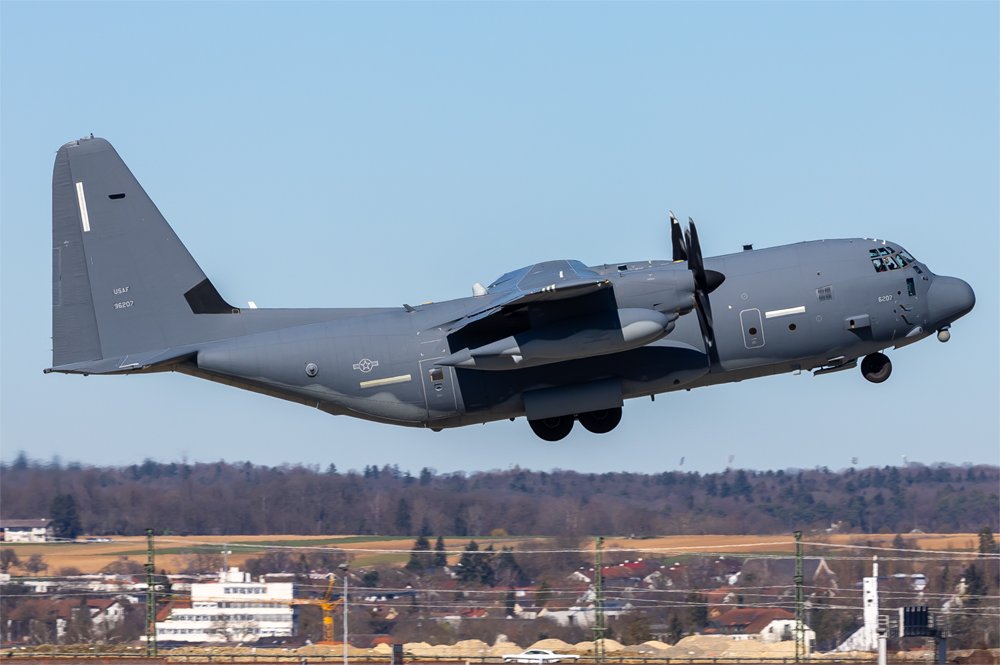 USAF / 09-6207 / Lockheed Martin MC-130J Commando II