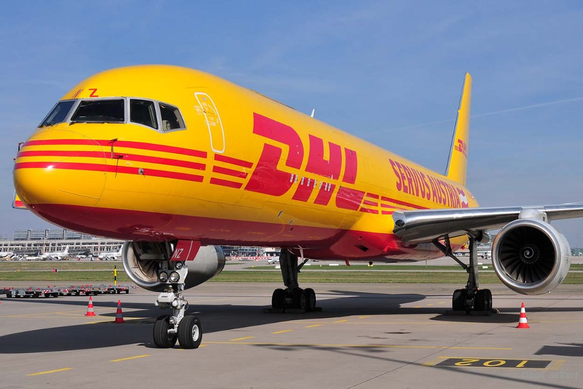 OE-LNZ.jpg