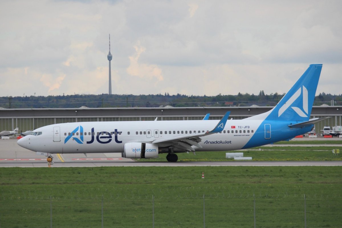 TC-JFD          737-8F2(WL)         AJet