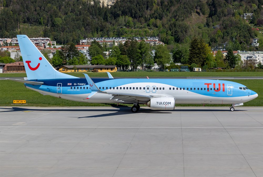 TUI / G-TAWU / Boeing 737-8K5