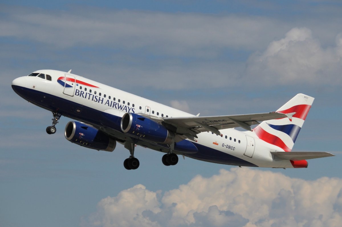G-DBCC         A319-131            British Airways