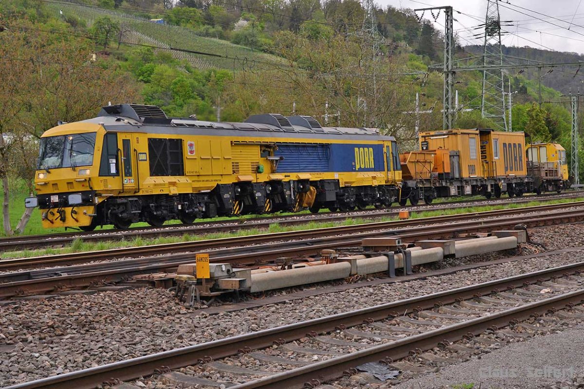9427 005-0.jpg