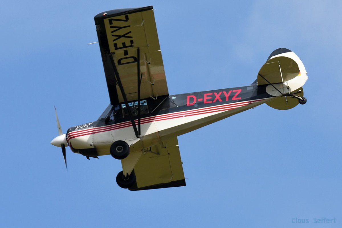 D-EXYZ.jpg