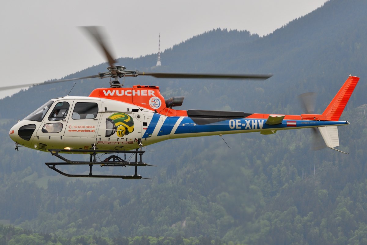 OE-XHV_02.JPG