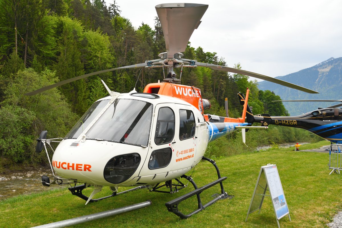 OE-XHI_01.JPG