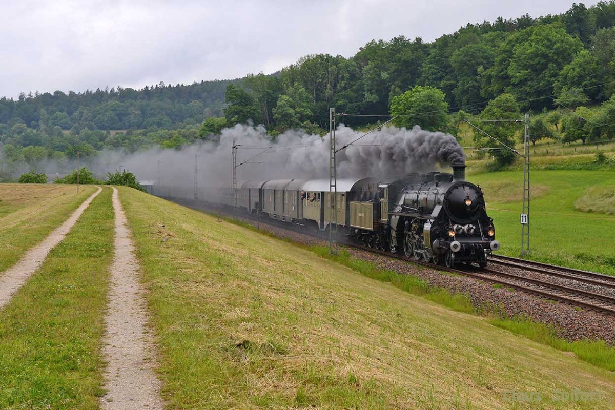 18 478 S3-6 110 228-4 212 084-8.1.jpg