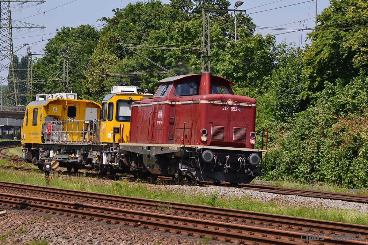 212 052-5.jpg