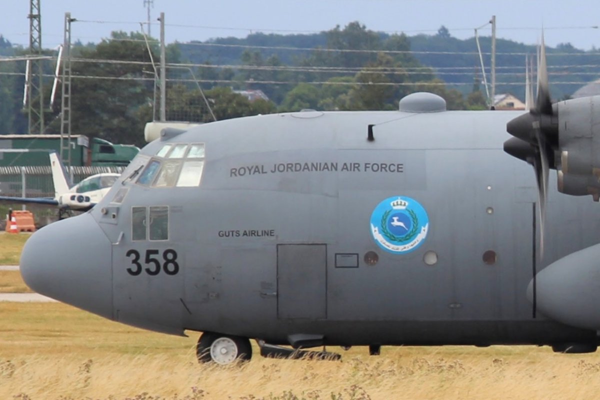 'Guts Airline'