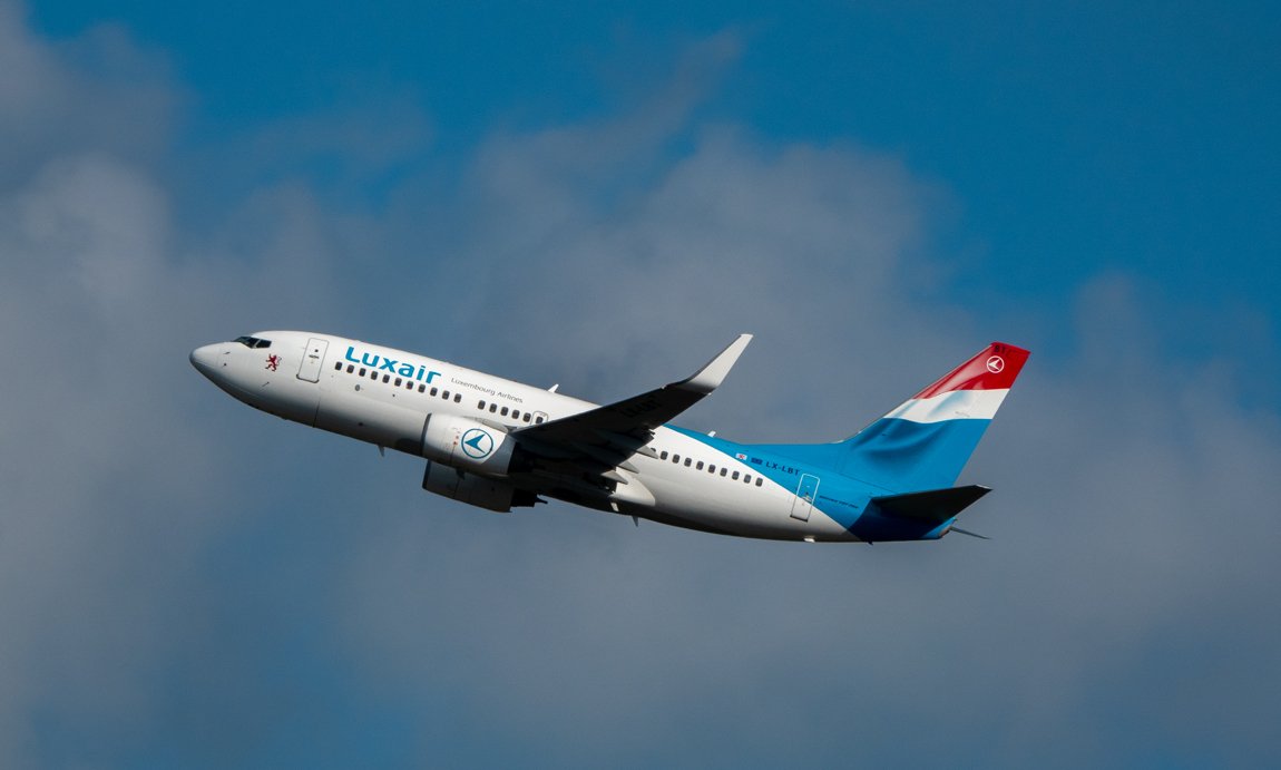 LX-LBT Luxair 737-7K2(WL)