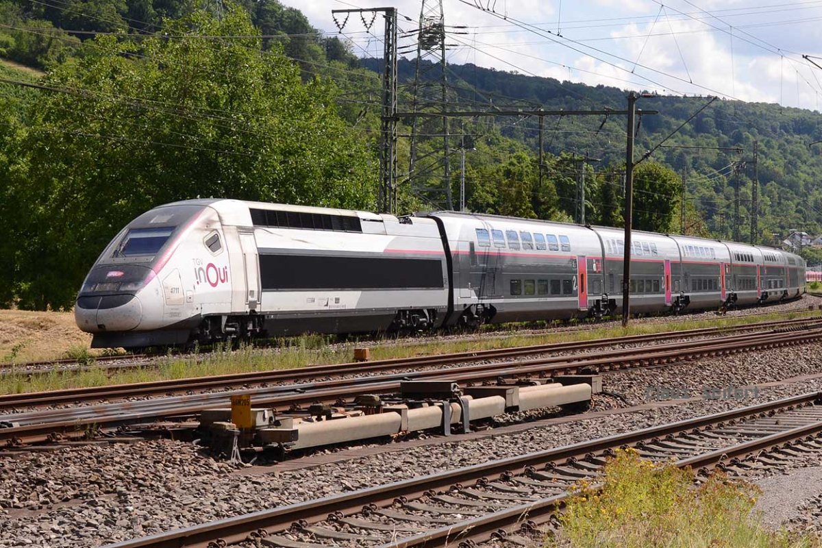 4711.jpg