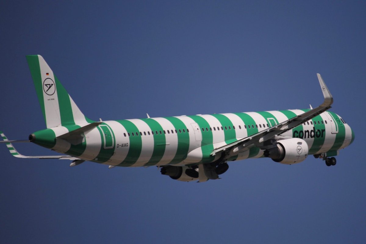 D-AIAG             A321-211         Condor