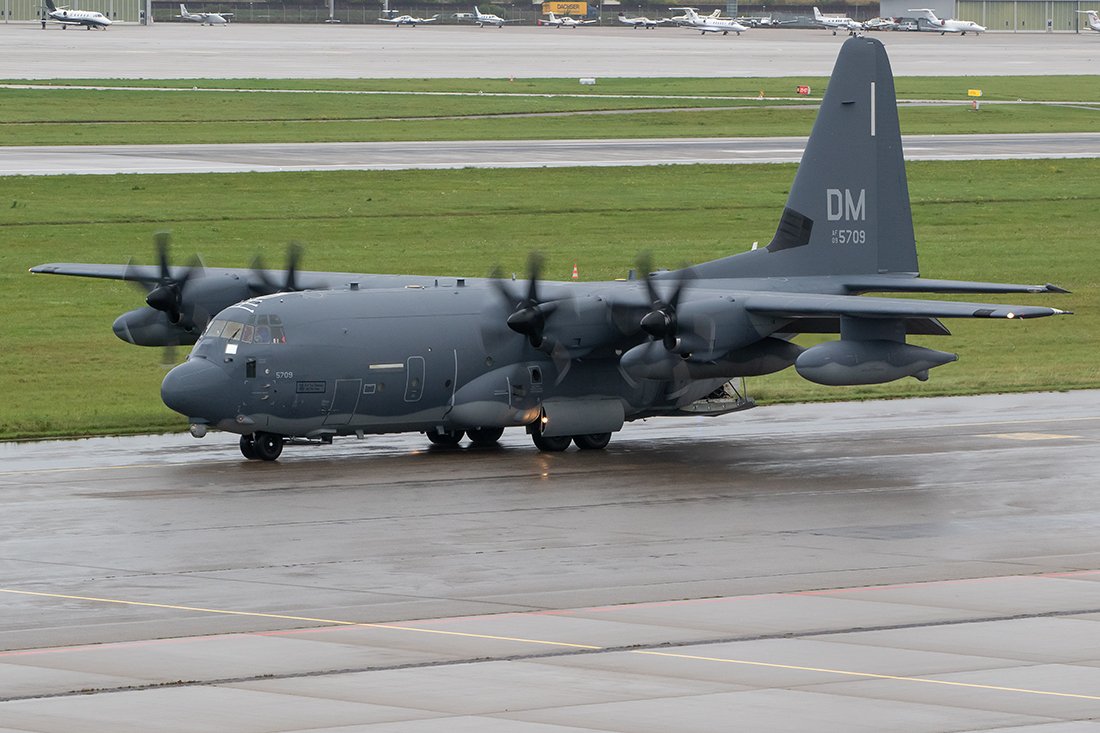 1G9A2886.jpg
