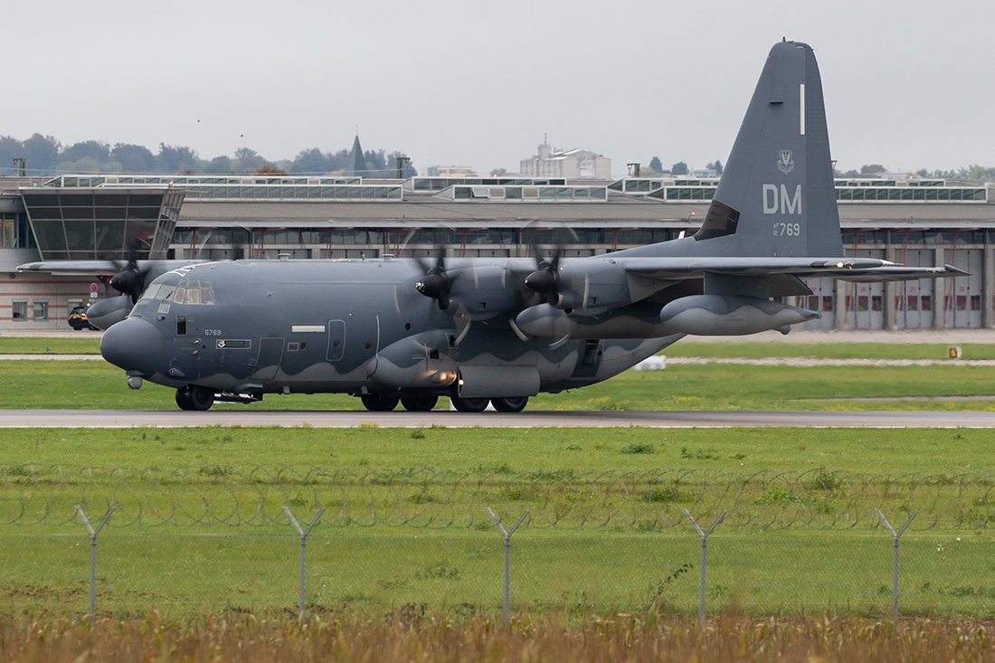 1G9A2942.jpg