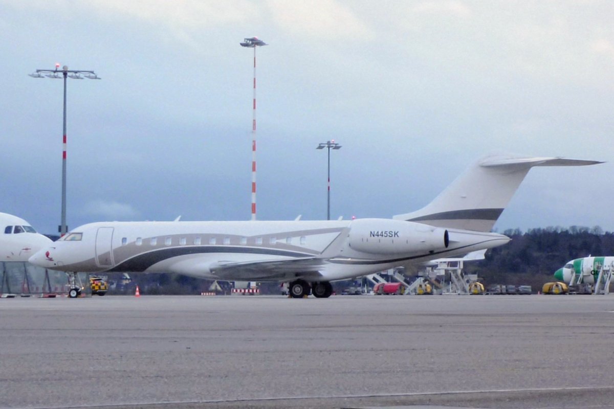 N445SK         Bombardier Global 6000     TVPX Aircraft Solutions Inc