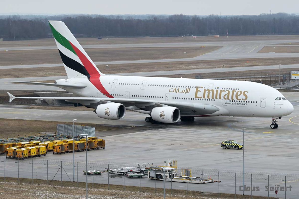 A6-EEB.jpg