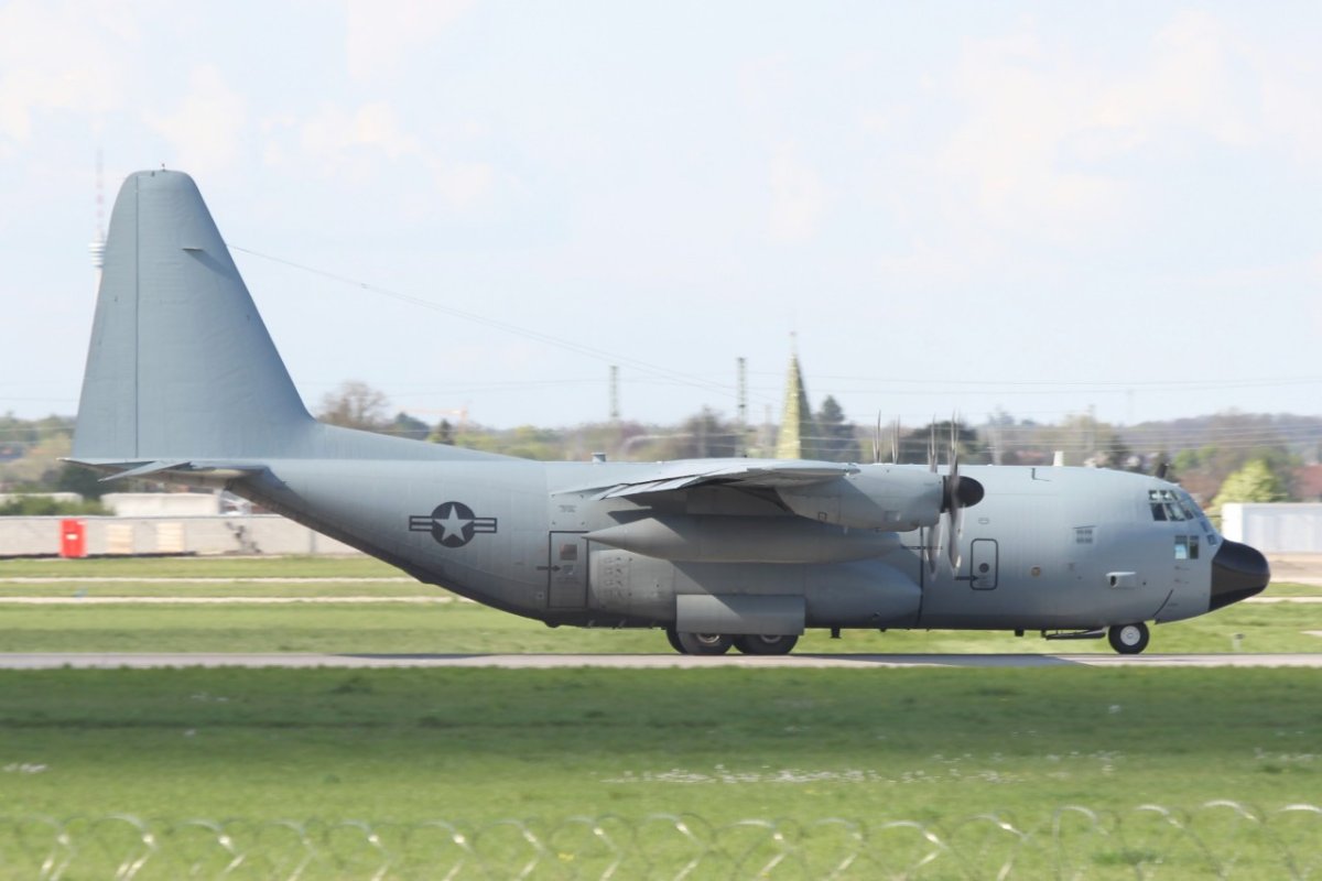 164995        C-130T        USN